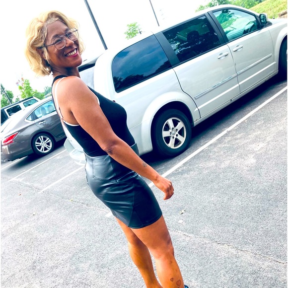 Meet your Posher, Jasmine - Picture 1 of 1